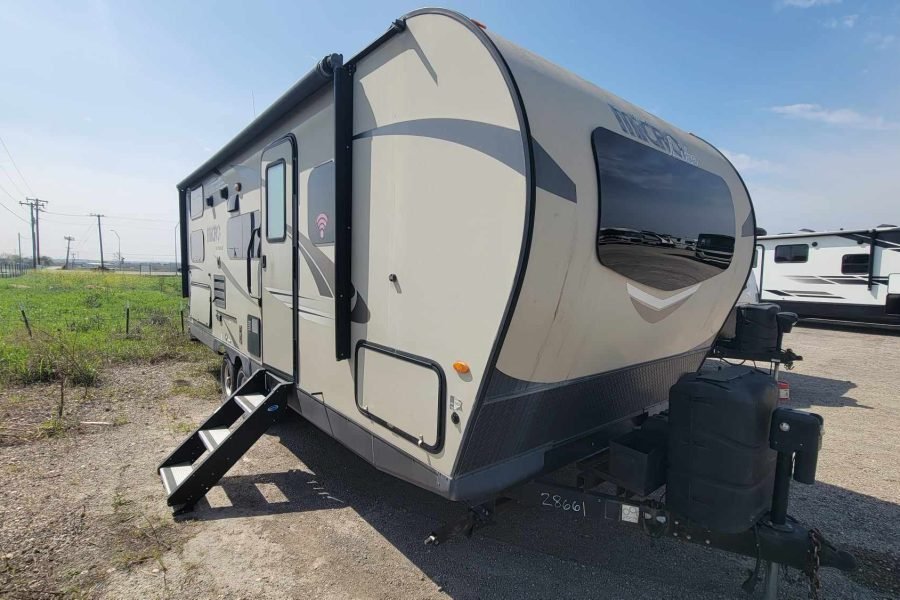 Travel Trailer – 1 Slideout Flagstaff Micro-Lite 25BRDS